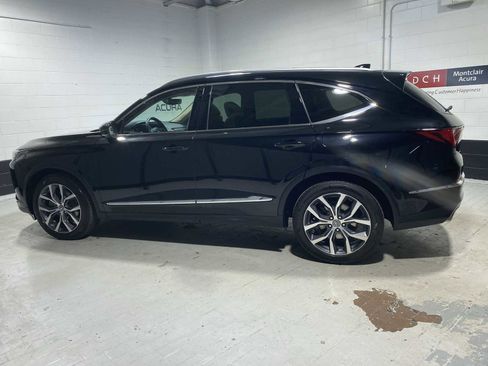 Certified 2023 Acura MDX SH-AWD w/ Technology Package image 3