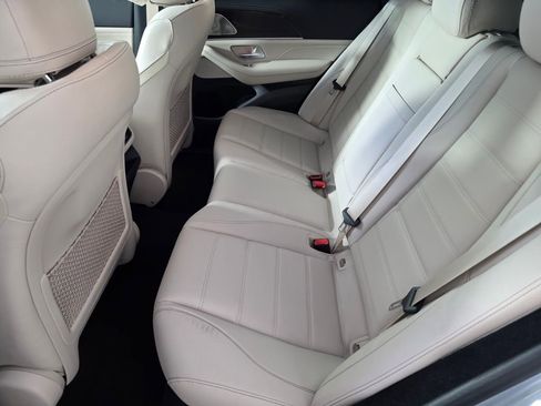 New 2026 Mercedes-Benz GLE 450 4MATIC Coupe image 11