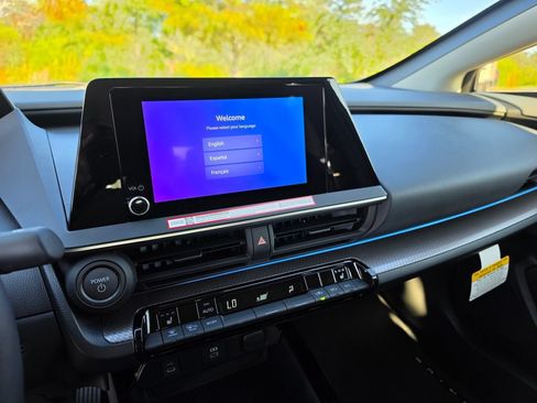 New 2026 Toyota Prius XLE FWD image 16