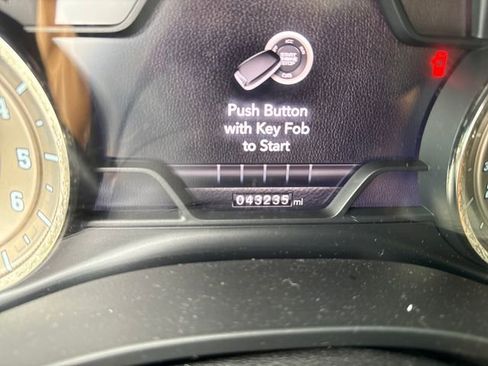 Used 2020 RAM 1500 Limited AWD/4WD image 19