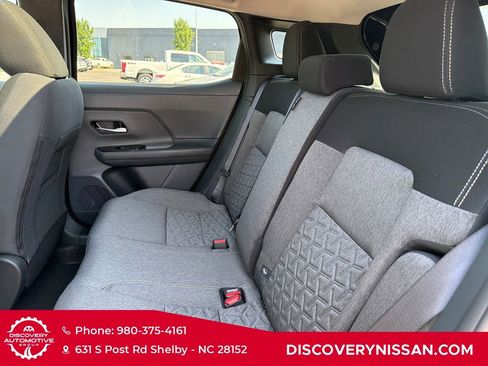 New 2026 Nissan Kicks SV w/ SV Premium Package FWD image 32