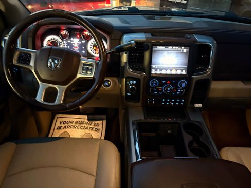 Used 2013 RAM 2500 Laramie w/ Convenience Group image 24