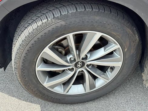Used 2019 Hyundai Santa Fe Limited FWD image 40