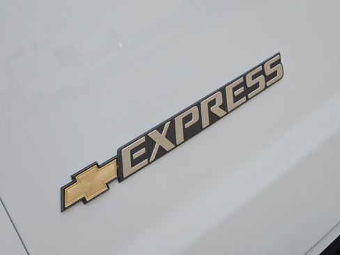 New 2025 Chevrolet Express 2500 w/ Driver Convenience Package RWD image 39