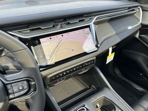 New 2026 Jeep Cherokee Overland AWD/4WD image 32