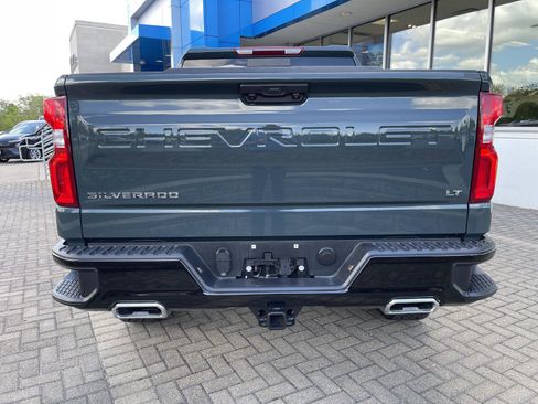 Used 2025 Chevrolet Silverado 1500 LT Trail Boss w/ Convenience Package II AWD/4WD image 4
