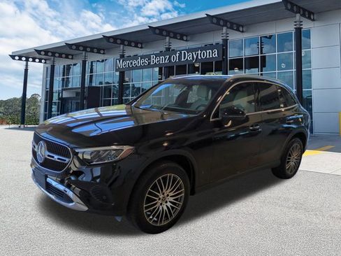 Certified 2024 Mercedes-Benz GLC 300 4MATIC image 8