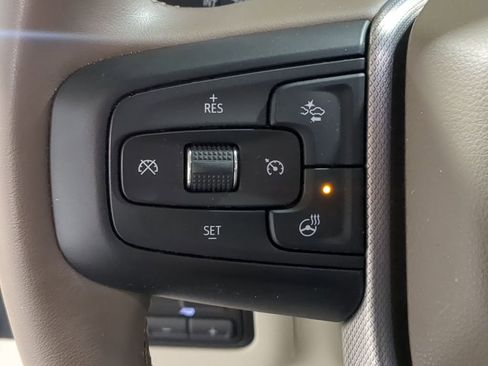 Used 2023 GMC Yukon XL Denali image 43