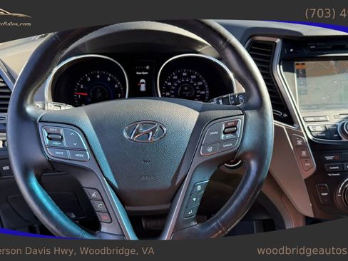 Used 2016 Hyundai Santa Fe Limited w/ Option Group 04 image 18