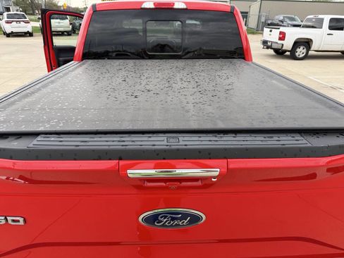 Used 2016 Ford F150 Lariat w/ Equipment Group 502A Luxury AWD/4WD image 12