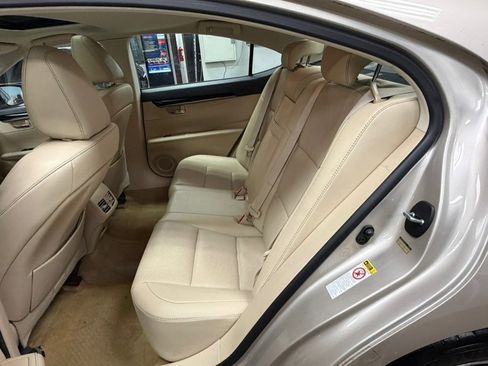 Used 2014 Lexus ES 350 image 21