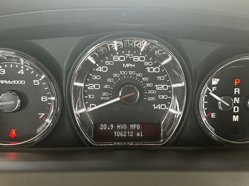 Used 2010 Lincoln MKS image 37