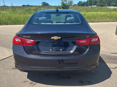 Used 2023 Chevrolet Malibu LT FWD image 4