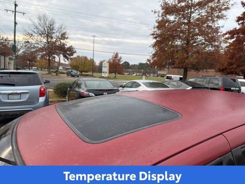 Used 2005 Chrysler PT Cruiser Touring w/ Moonroof Group FWD image 16