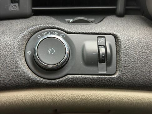 Used 2014 Chevrolet Malibu LTZ image 17