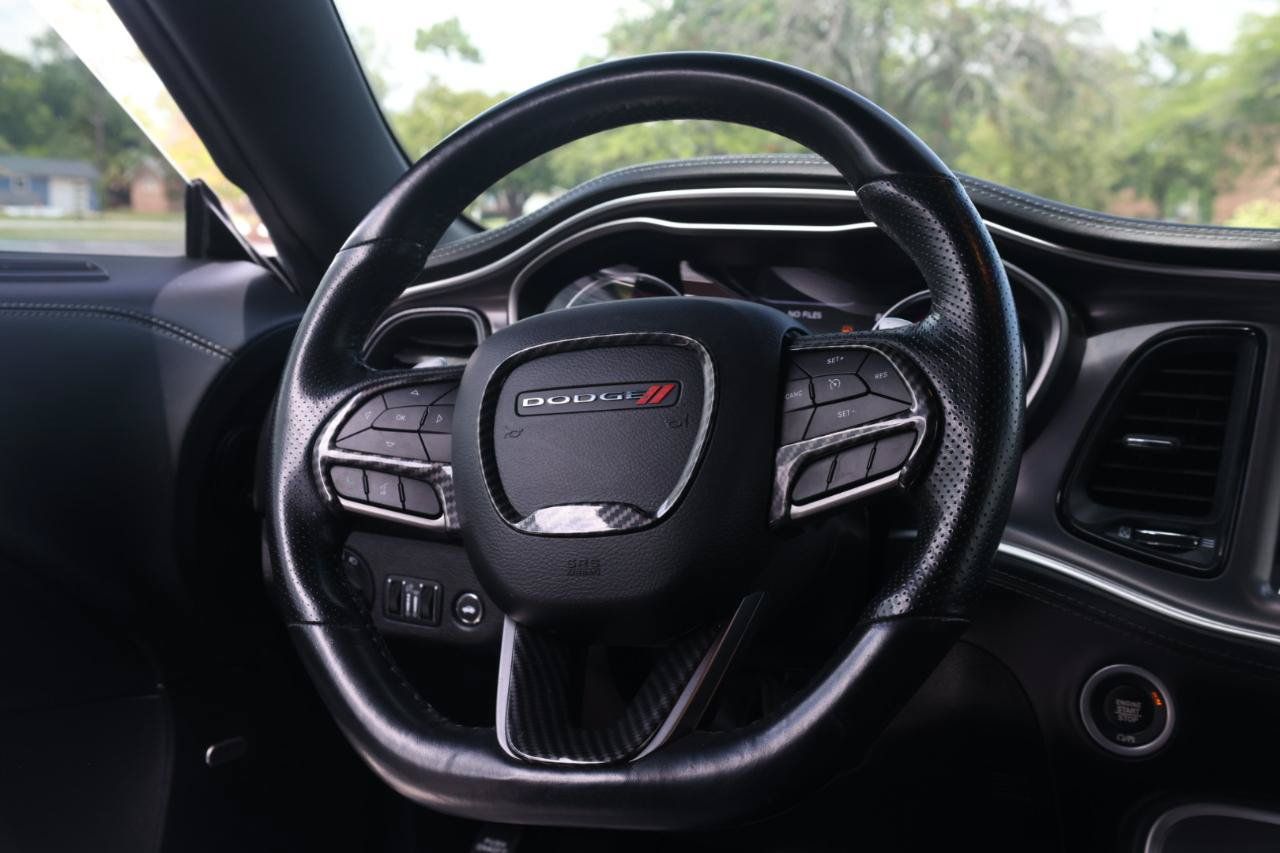 Used 2020 Dodge Challenger R/T Scat Pack RWD image 8
