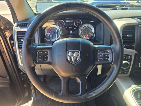 Used 2015 RAM 1500 Classic SLT w/ SLT Plus D←cor Group AWD/4WD image 22