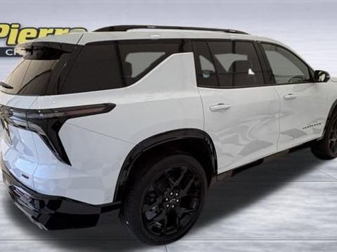 New 2026 Chevrolet Traverse RS image 7