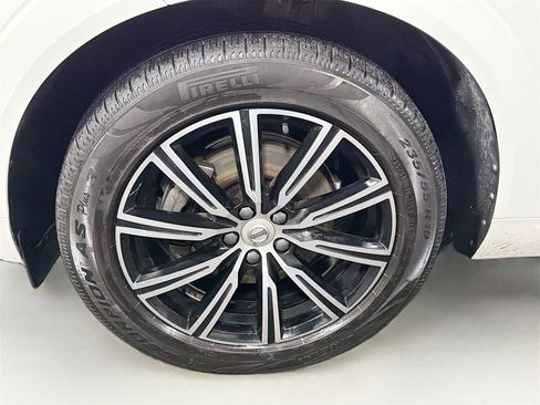 Used 2021 Volvo XC60 T5 Inscription w/ Protection Package Premier image 32