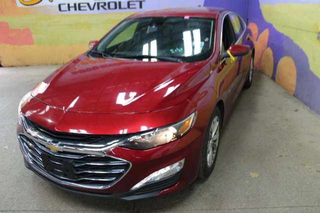 Used 2023 Chevrolet Malibu LT FWD image 4