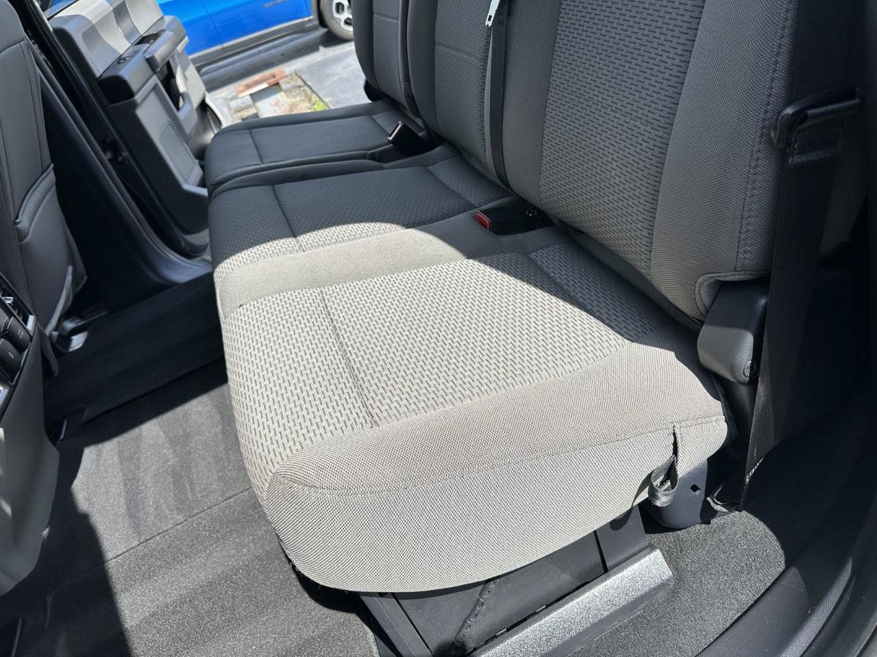 Used 2022 Ford F350 XLT w/ XLT Premium Package AWD/4WD image 30