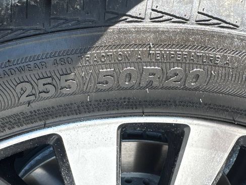 Used 2023 Nissan Pathfinder Platinum AWD/4WD image 40