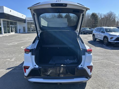 New 2026 Buick Envista Sport Touring w/ Convenience I Package image 9