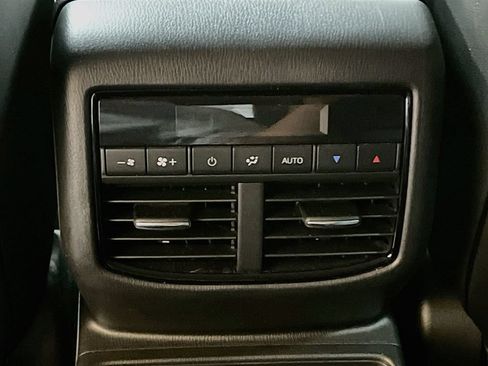 Used 2023 MAZDA CX-9 Touring AWD/4WD image 26