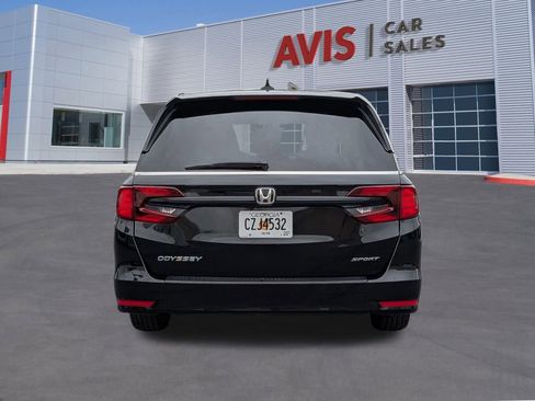 Used 2024 Honda Odyssey Sport image 7