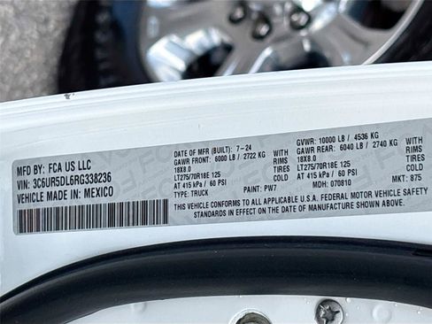 Used 2024 RAM 2500 Big Horn image 33