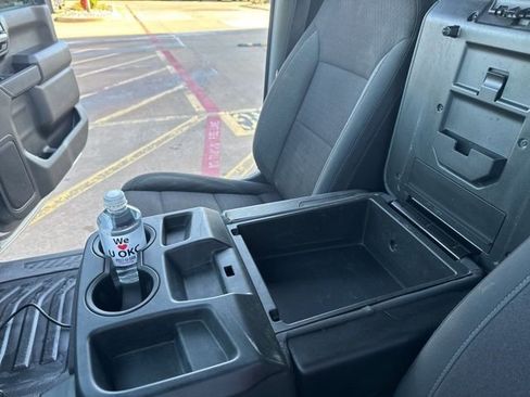 Used 2024 GMC Sierra 2500 Pro w/ Convenience Package AWD/4WD image 46