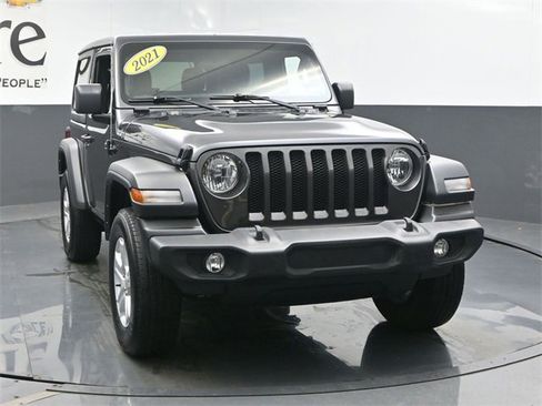 Used 2021 Jeep Wrangler Sport image 45