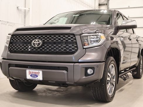 Used 2021 Toyota Tundra Platinum image 5