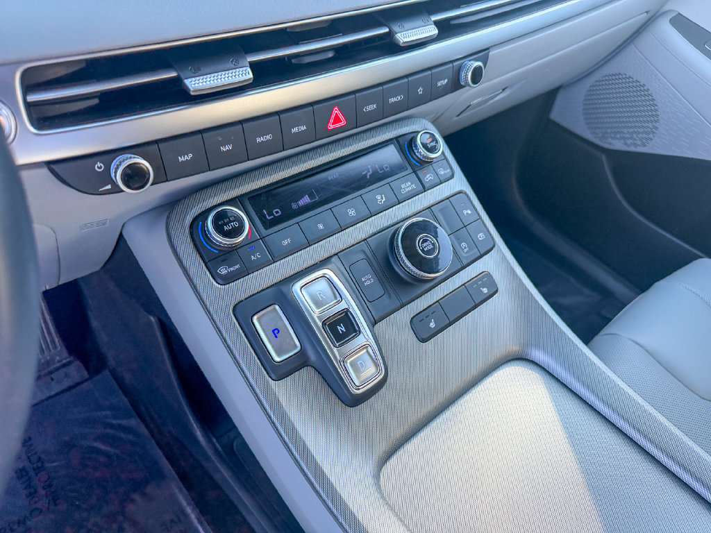 Used 2025 Hyundai Palisade SEL FWD image 22