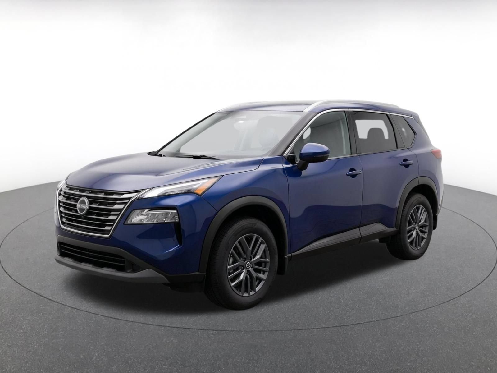 Used 2026 Nissan Rogue SV AWD/4WD image 3