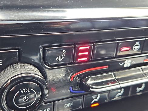 Used 2023 Jeep Grand Cherokee 4WD 4xe image 22