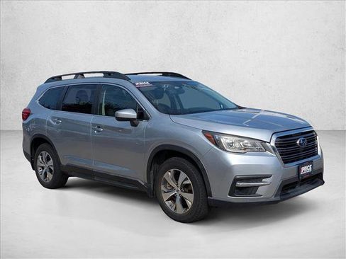 Used 2019 Subaru Ascent Premium w/ Popular Package #2 image 3