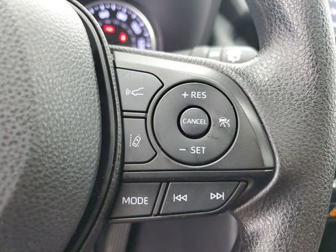 Used 2022 Toyota RAV4 XLE w/ Convenience Package image 26