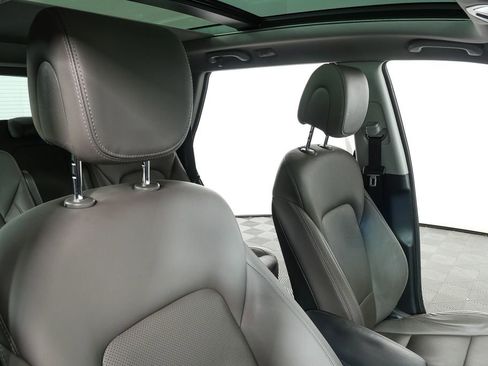 Used 2017 Hyundai Santa Fe Limited image 24