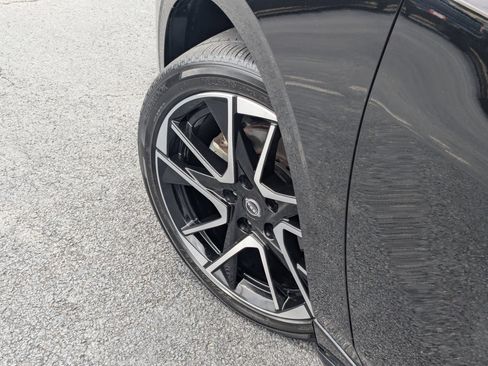Used 2024 Nissan Sentra SR FWD image 9