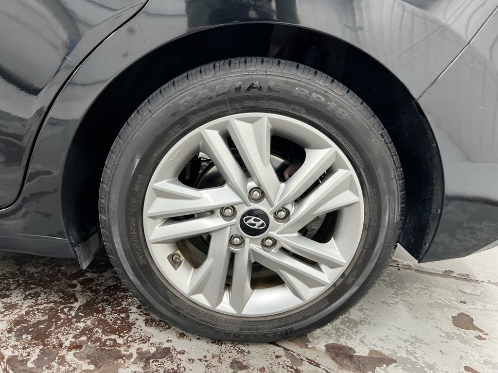 Used 2019 Hyundai Elantra SEL FWD image 26