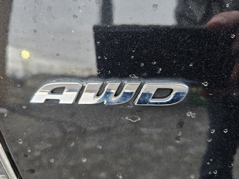 Used 2016 Chrysler 300 S w/ 300S Premium Group image 34