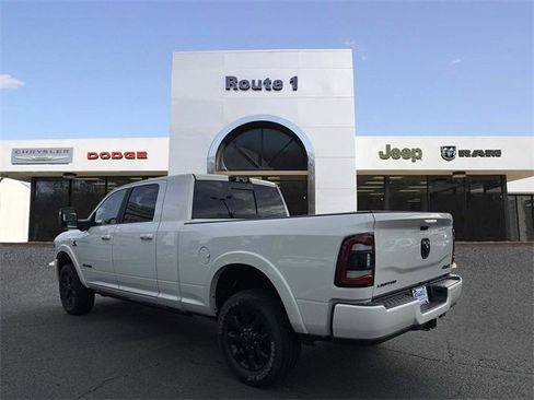 Used 2024 RAM 3500 Limited image 4