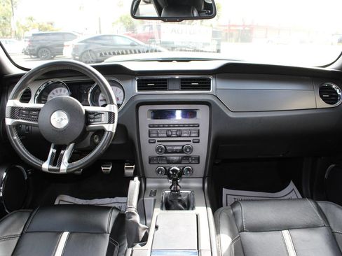 Used 2011 Ford Mustang GT Premium RWD image 16