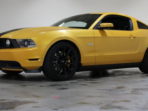 Used 2011 Ford Mustang GT RWD image 26