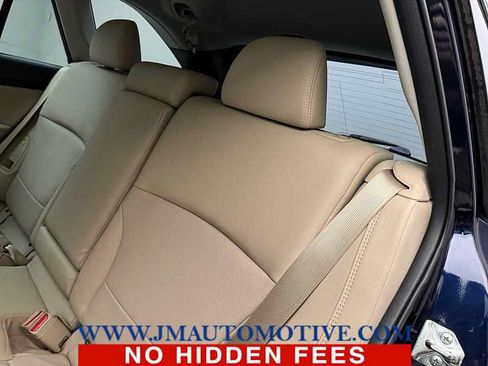 Used 2018 Subaru Outback 2.5i Limited AWD/4WD image 16