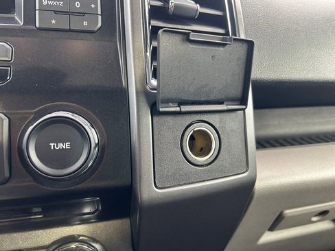 Used 2015 Ford F150 XLT w/ Equipment Group 301A Mid image 37