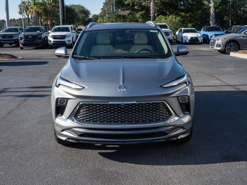 New 2026 Buick Encore GX Avenir w/ Avenir Technology Package image 8