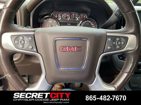 Used 2016 GMC Sierra 1500 SLT w/ Enhanced Driver Alert Package AWD/4WD image 17