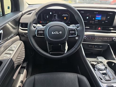 New 2026 Kia Carnival SX w/ SX Dark Edition Package FWD image 14